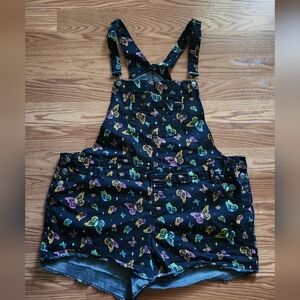 Hot Topic Butterfly Shortalls